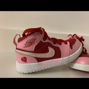 Special edition Air Jordan 1 GS “Valentine’s day” youth shoes size 11Y